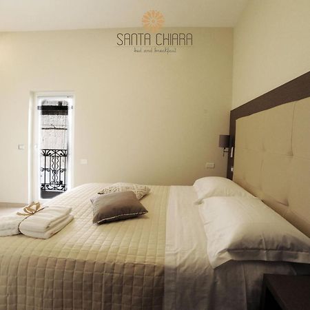 B&B Dimora Santa Chiara Altamura Bagian luar foto